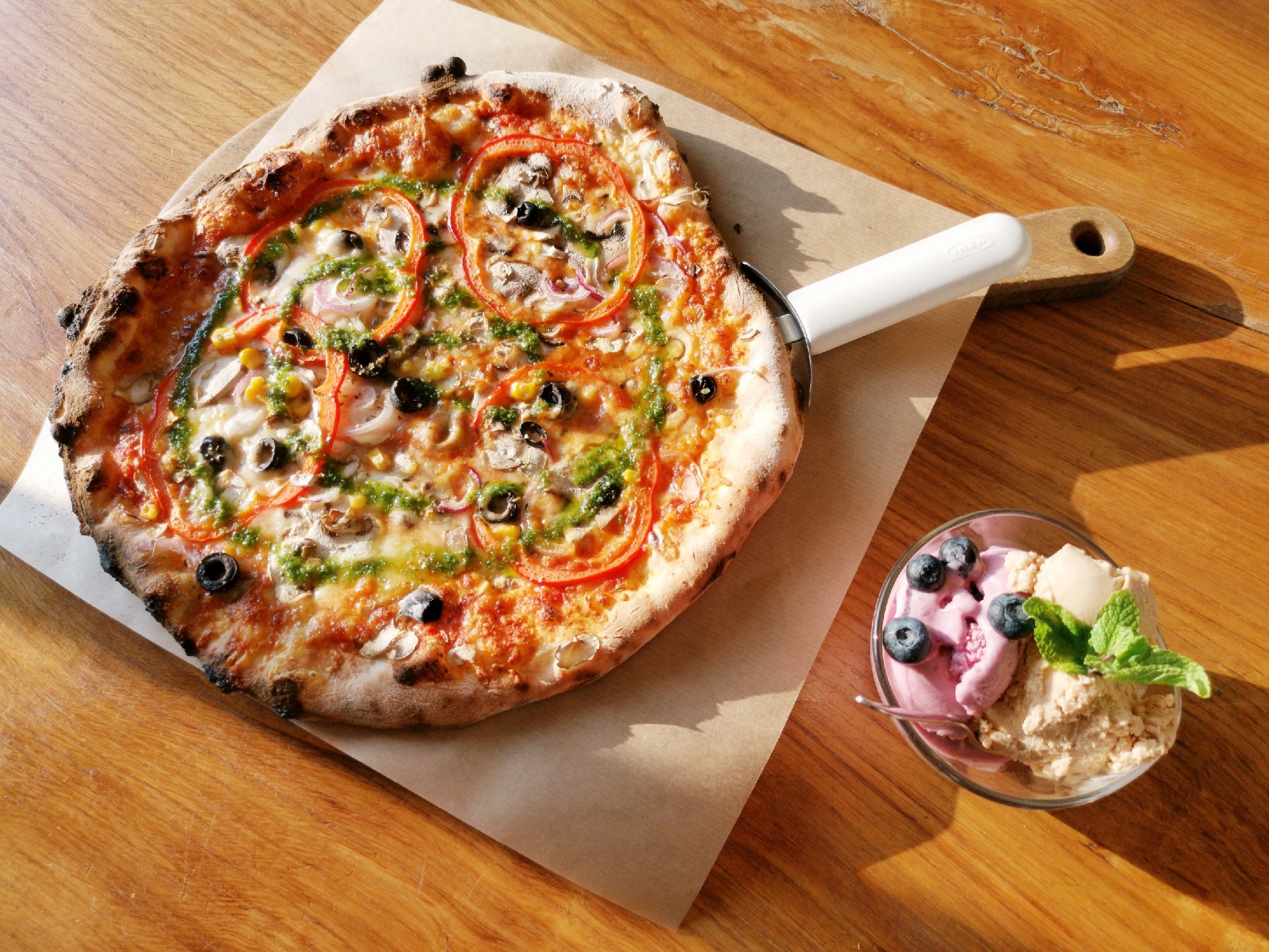 立陶宛维尔纽斯素食地图素披萨五分钟出炉素汉堡无敌美味