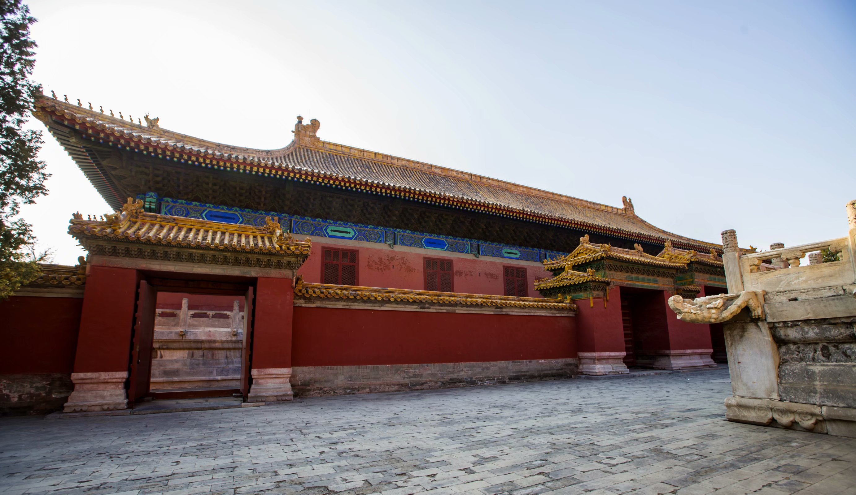 太庙，位于北京市东城区东长安街*安门天**东侧，始建于明永乐十八年