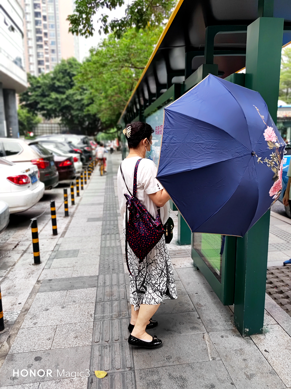 荣耀magic3评测科技美学,荣耀magic3算是顶级旗舰么