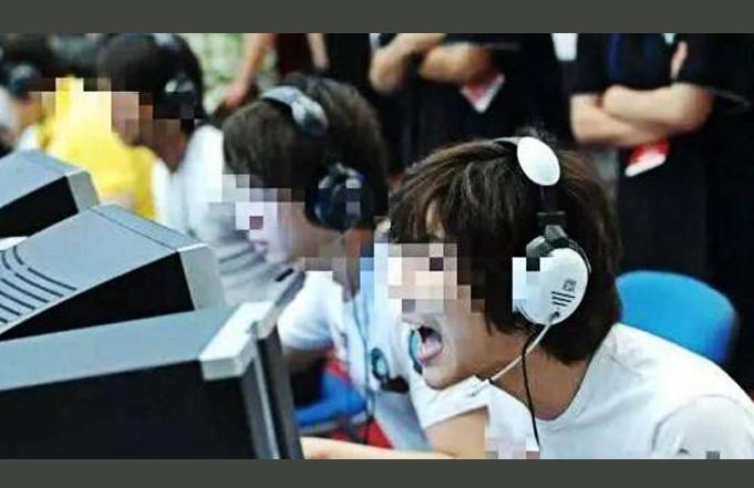 青少年游戏成瘾该如何戒除,青少年游戏成瘾症如何治疗