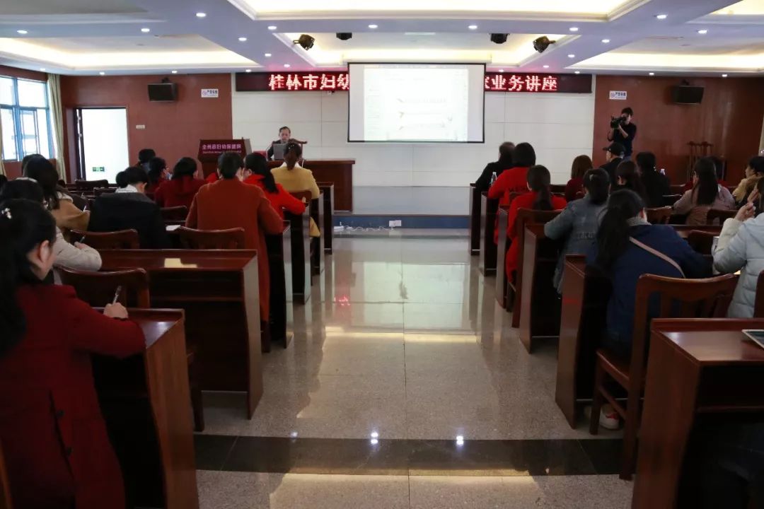 新生儿科专家24小时在线免费咨询,儿科专家在线知识讲座