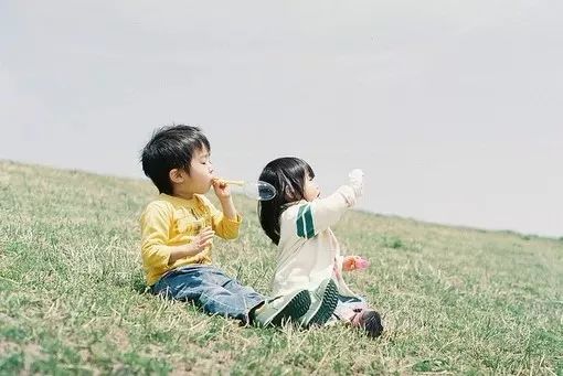 如何跟男孩子解释什么是大姨妈,如何跟男孩子讲大姨妈