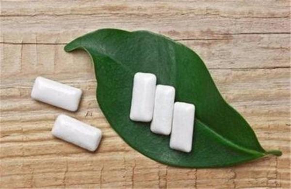 宝宝误吞异物怎么解决,气管异物急救术