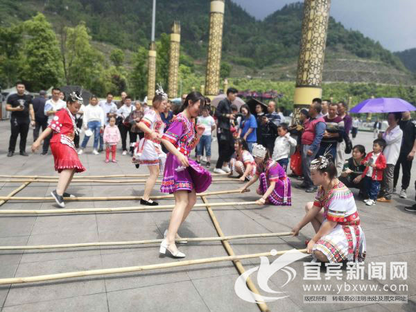兴文县苗族花山节直播,兴文花山乐曲节节目单