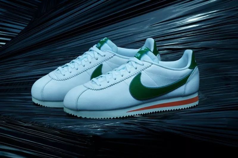 神秘货车藏了什么,nikex怪奇物语