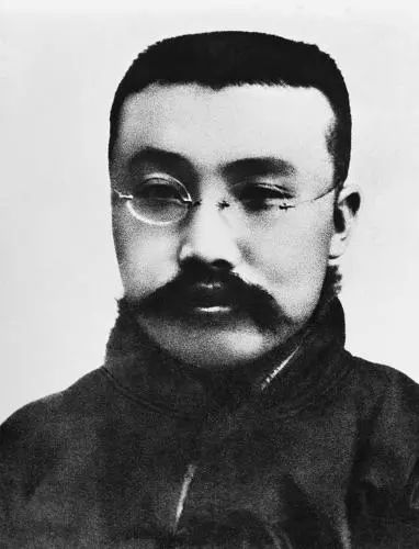 今天，为中国*产党共**打个广告