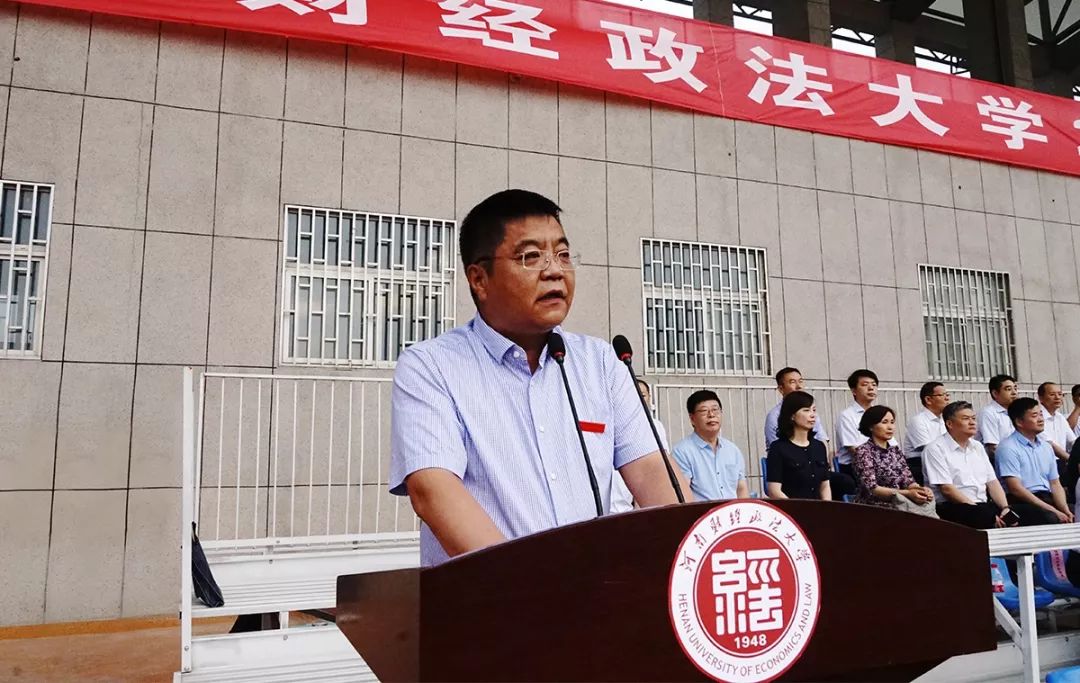 再见了我的大学央视纪录片,再见了我的大学诗朗诵