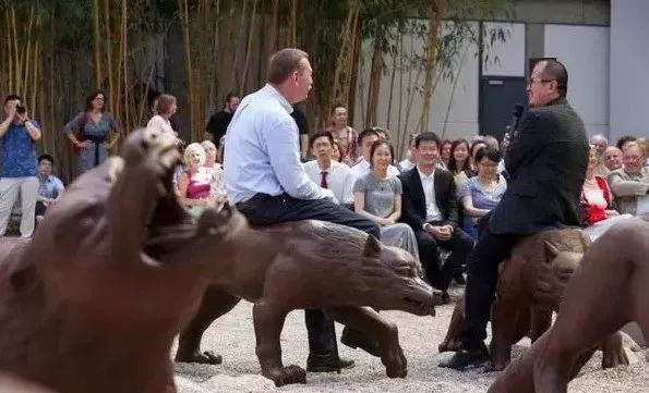 艺术家刘若望：艺术可以是一条有思想的“板凳”