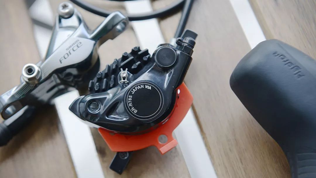 3.0鼓刹改碟刹教程全过程,圈刹和碟刹的拆轮方法