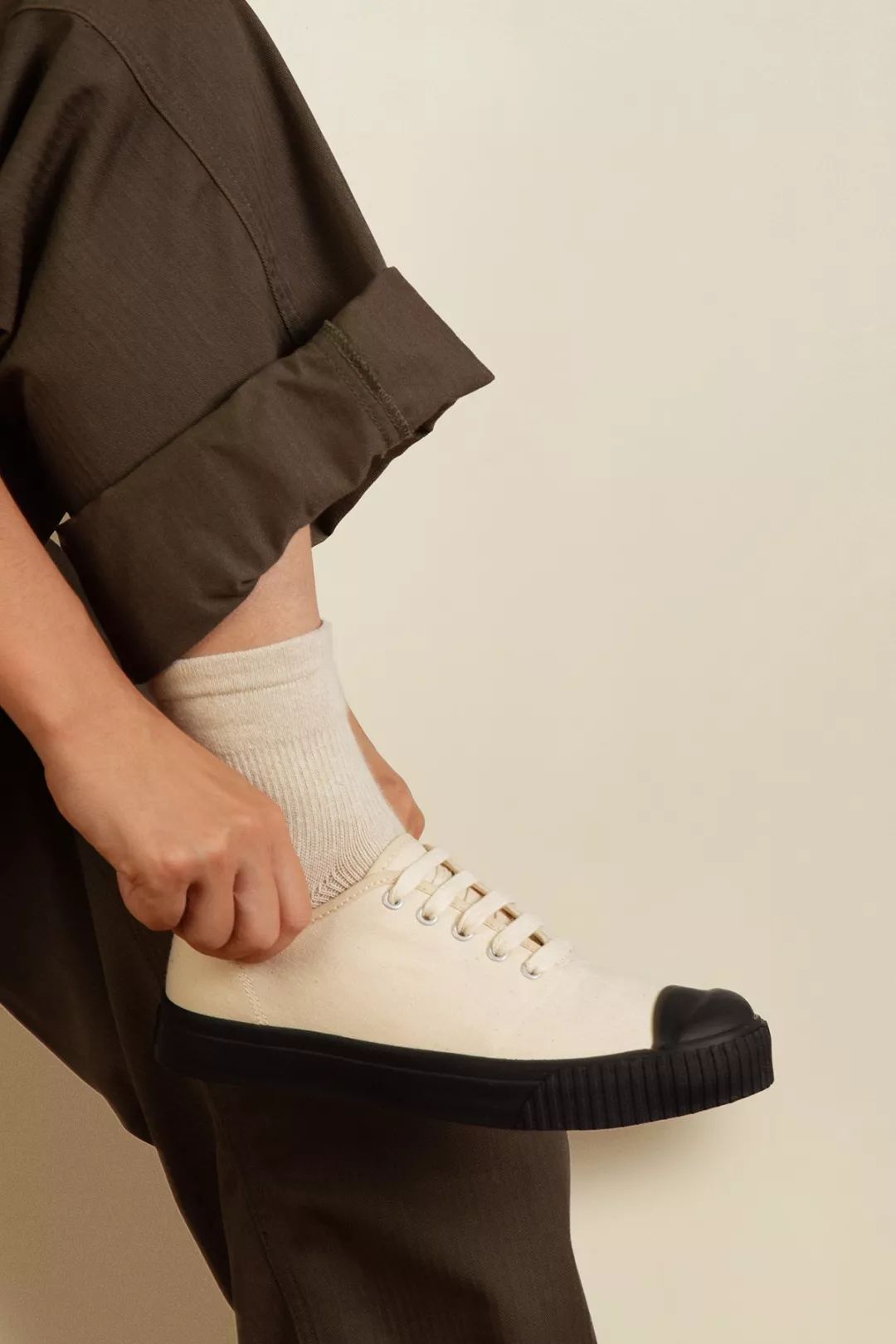 推荐女生穿的背带裤,敢穿背带裤的女孩