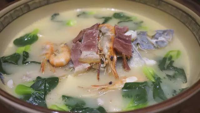晓食|这家藏在巷弄里的十年老店，以酱鸭儿“称霸”武林