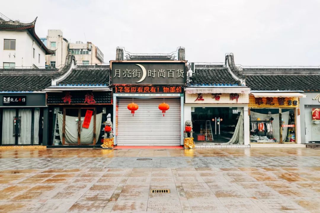 待阴霾散去我们一起去看海,待阴霾散去看春暖花开