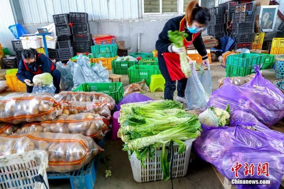 擅自封村封路？商务部：坚决制止