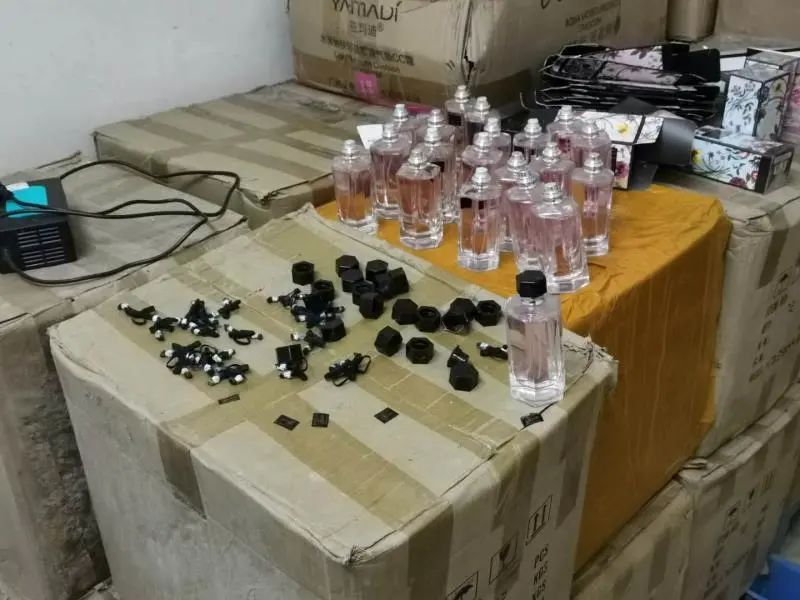 名牌香水便宜卖,大牌正品香水小样骗局