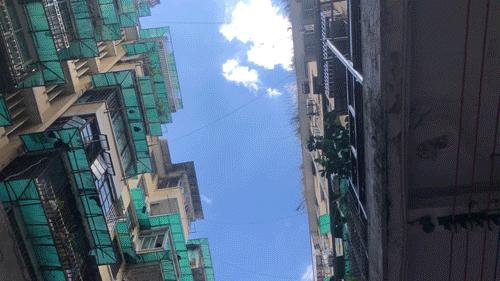 广州地铁晓港站的布料市场,晓港地铁站出口