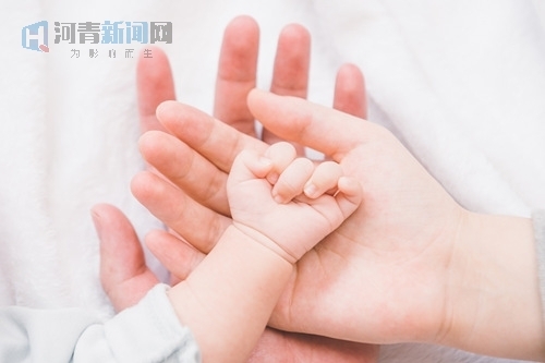 婴儿窒息20分钟抢救过来,2月小孩突然窒息的急救办法