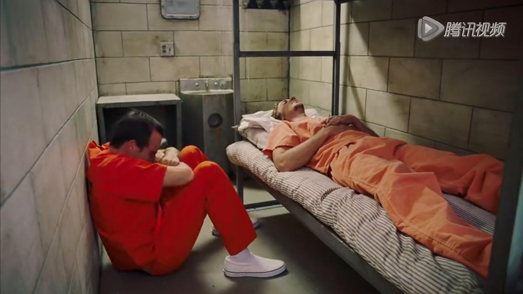 恶趣味同性喜剧片，富二代的“捡肥皂”之旅