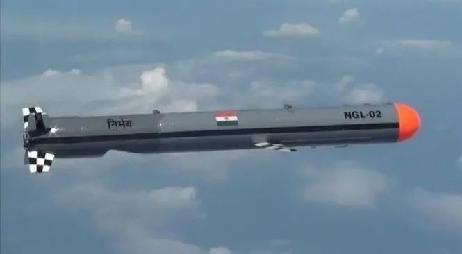 导弹是怎么玩“自杀”的？