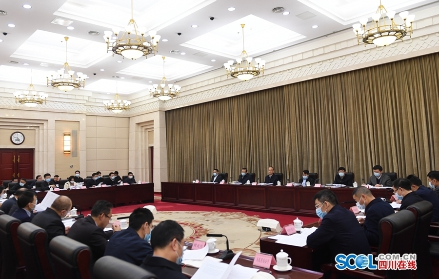 黄强：打破信息“孤岛”拆除数据“烟囱”，加快实现“一网通办”前提下的“最多跑一次”