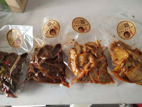 凡人故事｜滴滴司机、辣卤外卖、特产代购，多重身份上演大胖的励志人生
