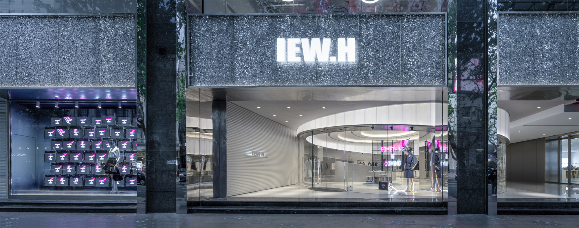 Kokaistudios|IEW.H埃维纽上海旗舰店