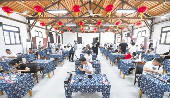 涓浗绔圭瑳涔嬩埂浣欐澀涓嘲鐩存挱,浣欐澀涓嘲绔圭瑳