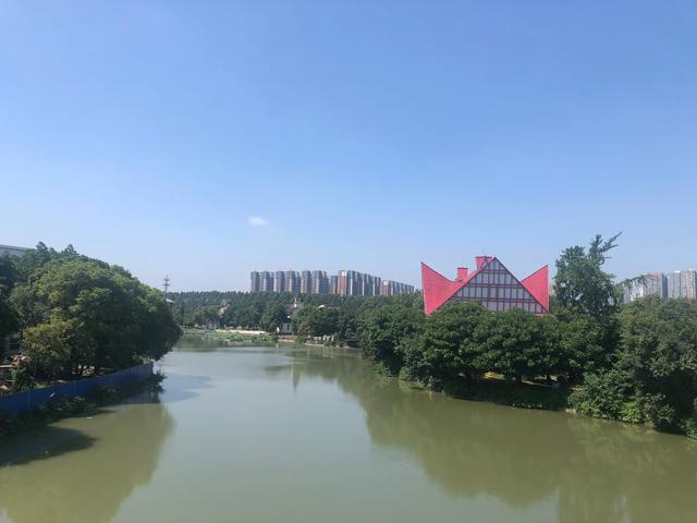 成都纺专有望升本吗,成都纺专是什么大学