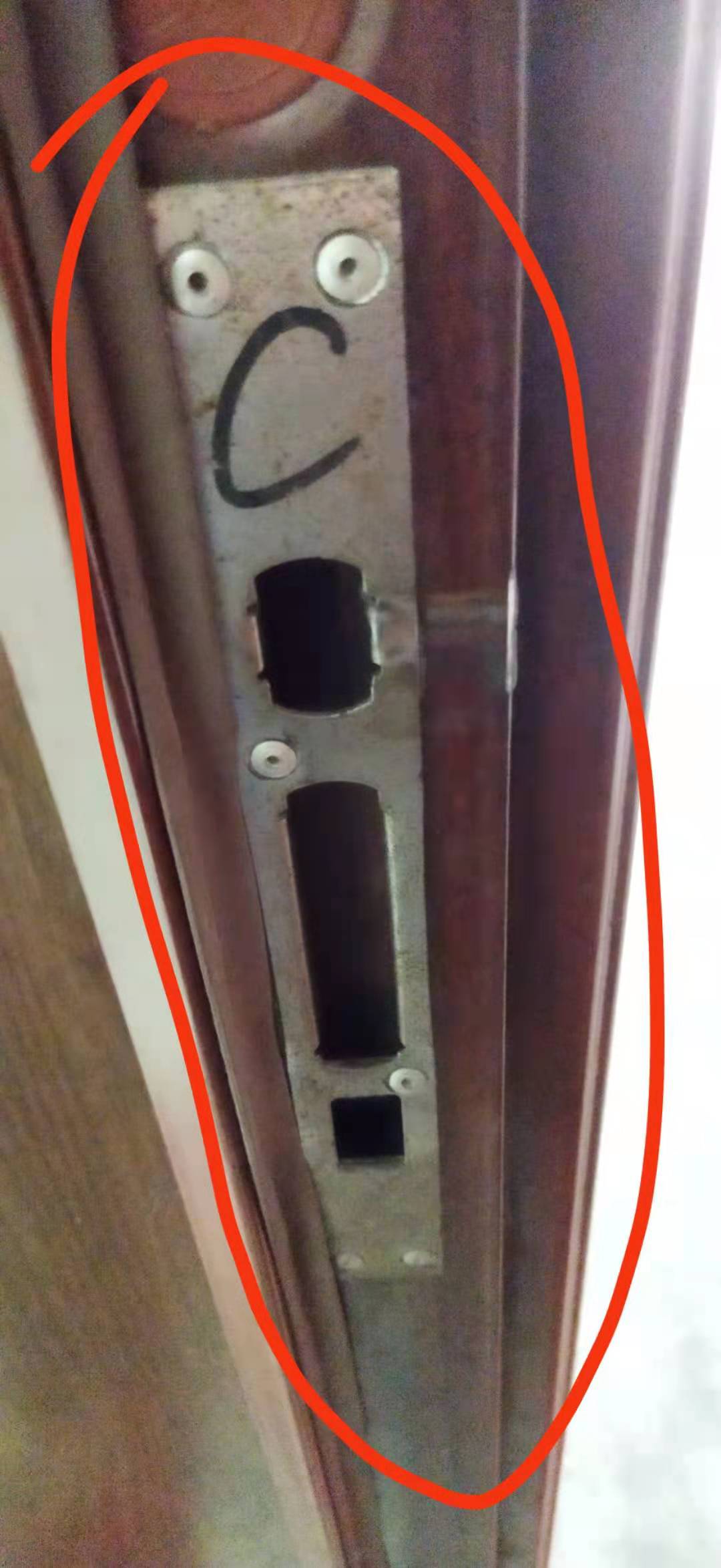 防盗门指纹锁不好用,防盗门容易出现哪些质量问题
