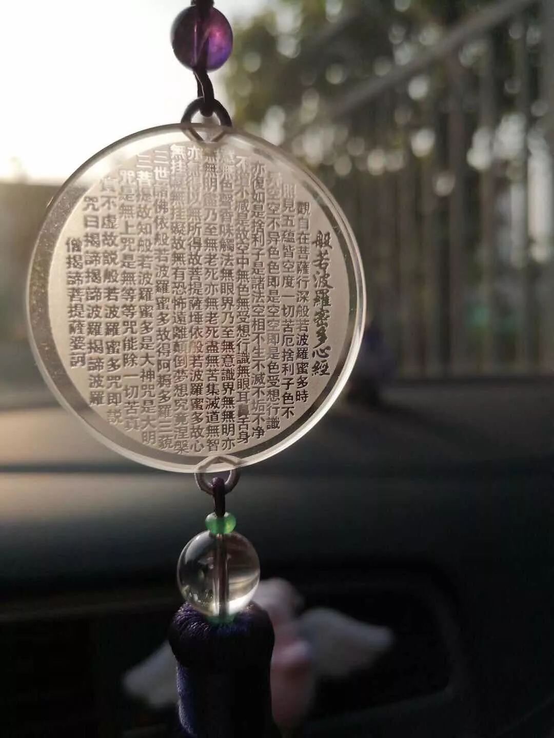 【大倩倩聊水晶】选水晶，美美的戴还是默默的陪伴，你说的算。