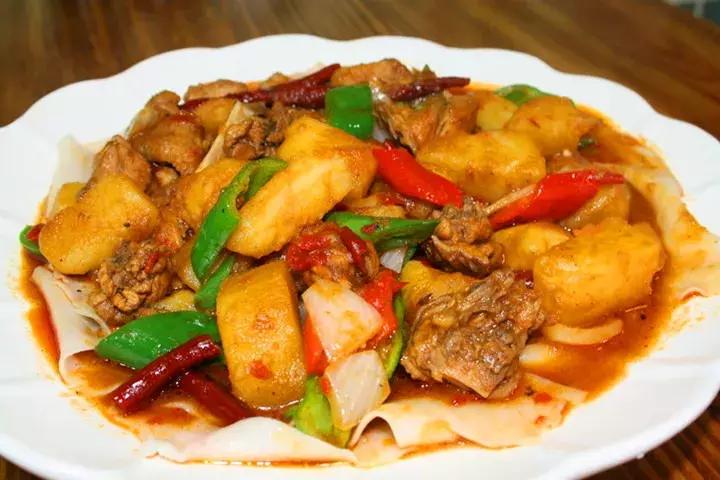 疆味新疆美食,寻味新疆大开眼界的美食之旅