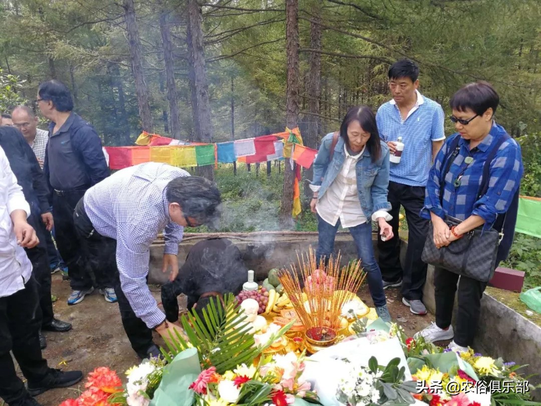 农村葬礼办几天,下葬当天应准备哪些祭品