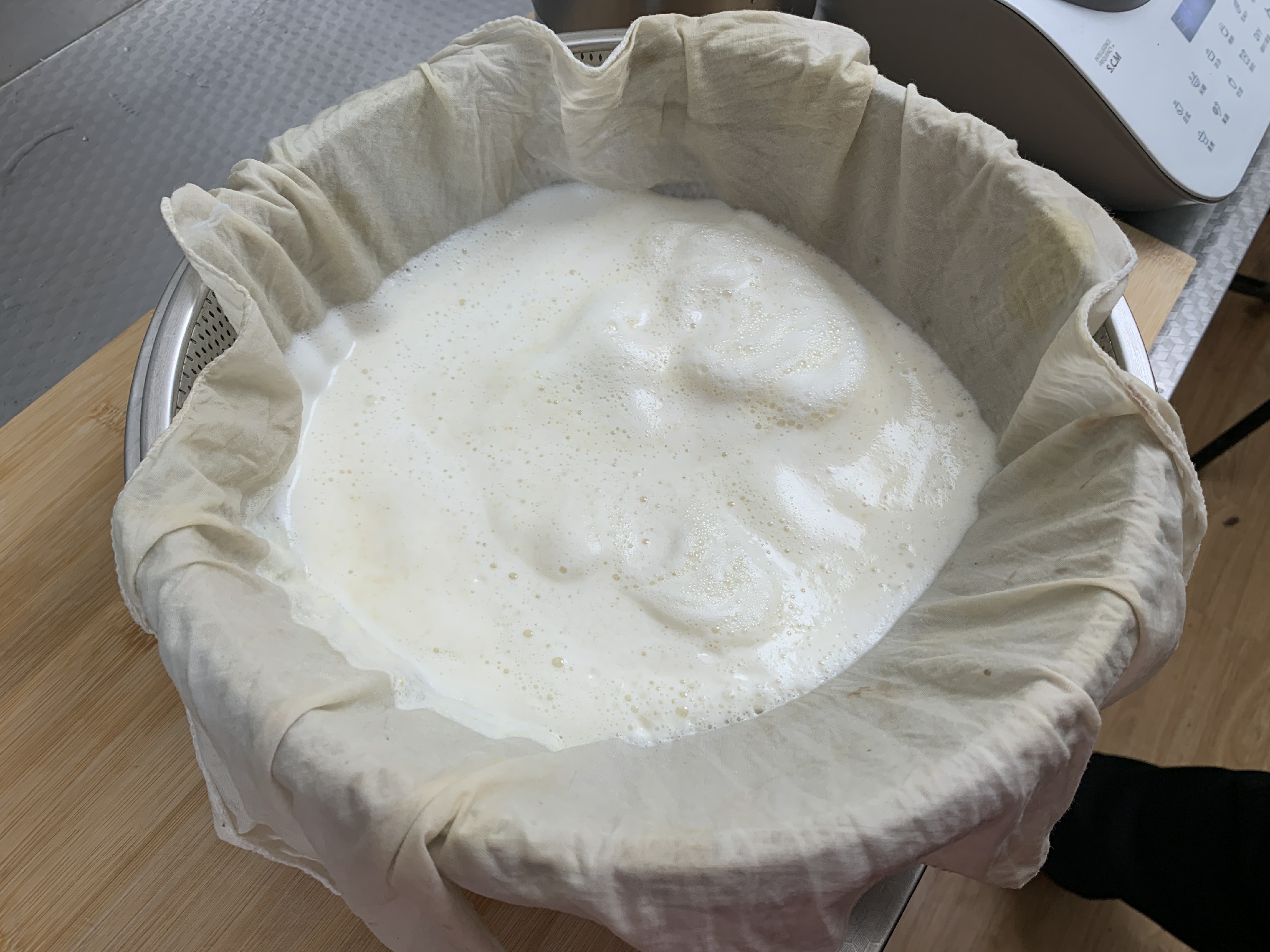 想吃豆腐教你自己简单在家做,想吃豆腐在家里就能做