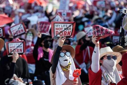 女性要漂亮,韩国家庭性教育