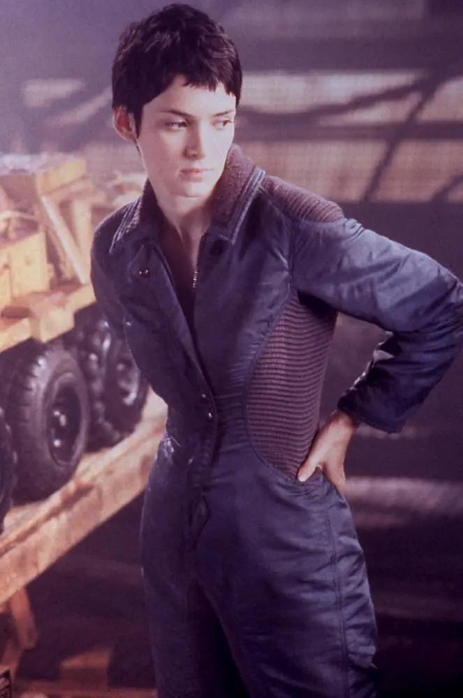 找个机器人做女朋友？盘点荧幕5大惊艳女机器人