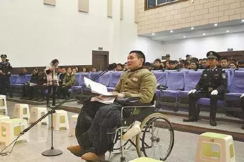 这宗扫黑除恶案到底有多离奇？“黑老大”竟是高位截瘫患者！