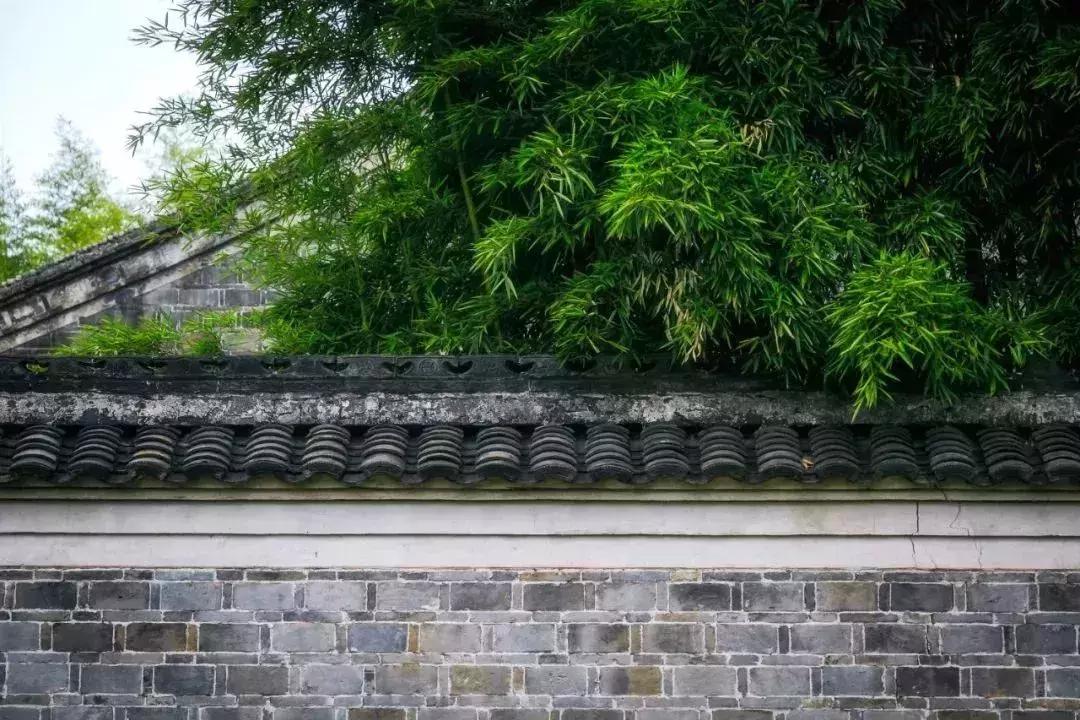 10首关于夏天的诗词,100首关于夏天的唯美古诗词