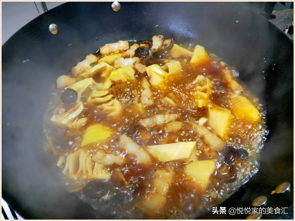 春笋的笋衣怎么烧汤,细长春笋的正确焯水方法