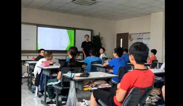 期末庆典〡诗酒趁年华：读写起来，讲玩起来，串烧起来，演唱起来