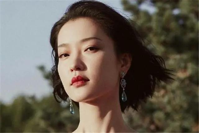 你要判断自己是什么脸,没有下颌线的脸怎么看脸型