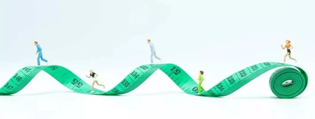 人到中年为什么发福变胖怎样预防,中年发福上半身肥胖