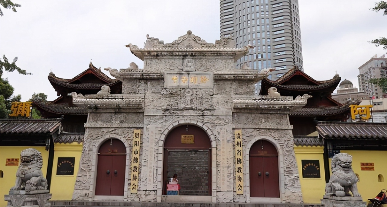 十三岁出家的九零后僧人,90后法师出家