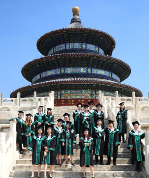 转新学校不适应,读了国际学校反而很迷茫