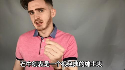 你穿什么颜色显瘦,你穿哪个颜色显白