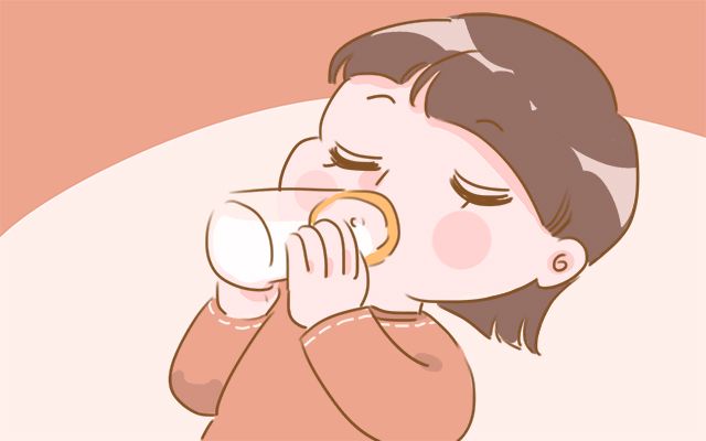 4个月的宝宝配方奶喝多少正确,3段奶粉和儿童配方奶有什么不同