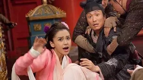 杨颖否认插足李菲儿黄晓明，背后牵扯出3段感情6个人的爱恨纠葛