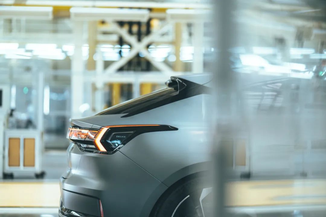 zeekr001真的足够安全吗,zeekr001国外评测