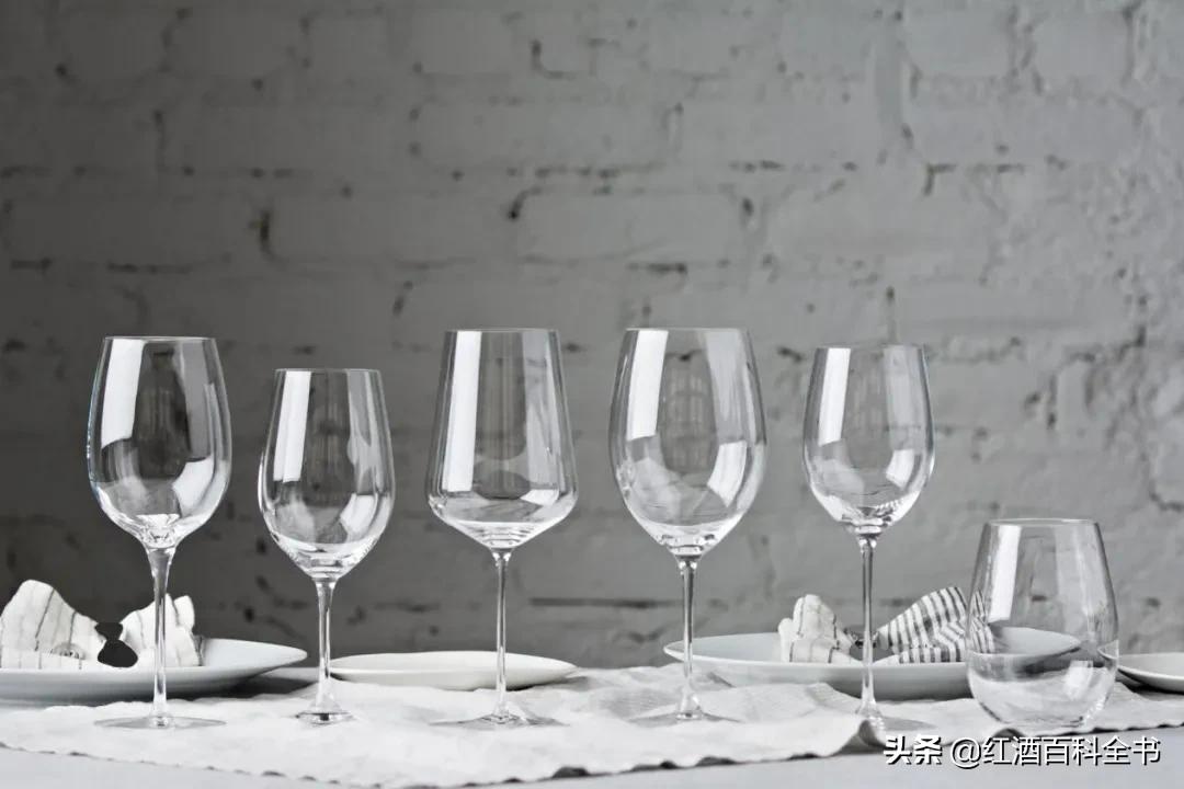 水晶酒杯怎么选择,好的水晶酒杯