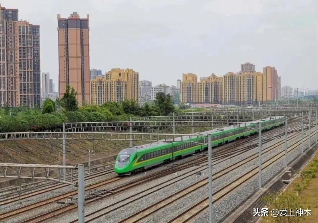 榆林西安高铁多长时间到,西安通榆林动车