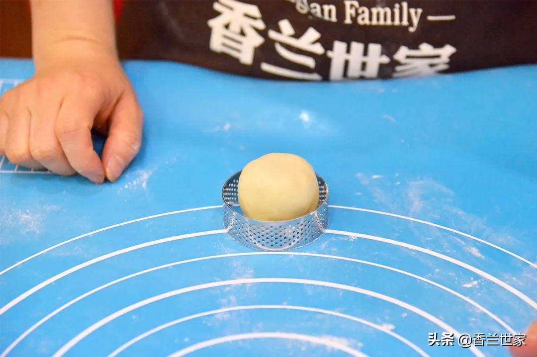 用什么品种玫瑰花做鲜花饼好吃,香兰的做法视频教程