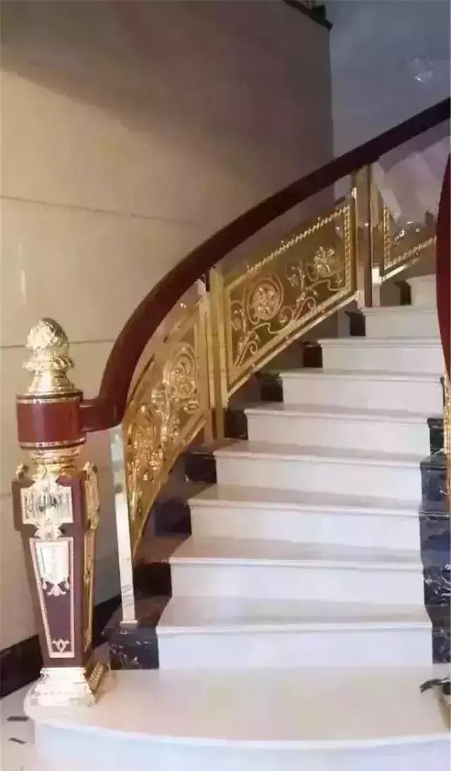 旋转楼梯石材量尺,旋转楼梯的石材做法大全